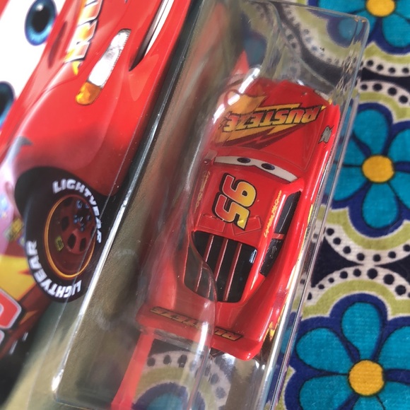 ♥️ Disney Pixar Cars Movie Red Flash McQueen 95 - Picture 4 of 9